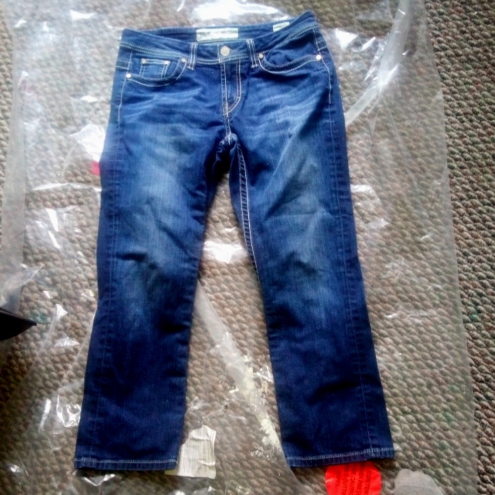 Straight cut blue jeans size 29